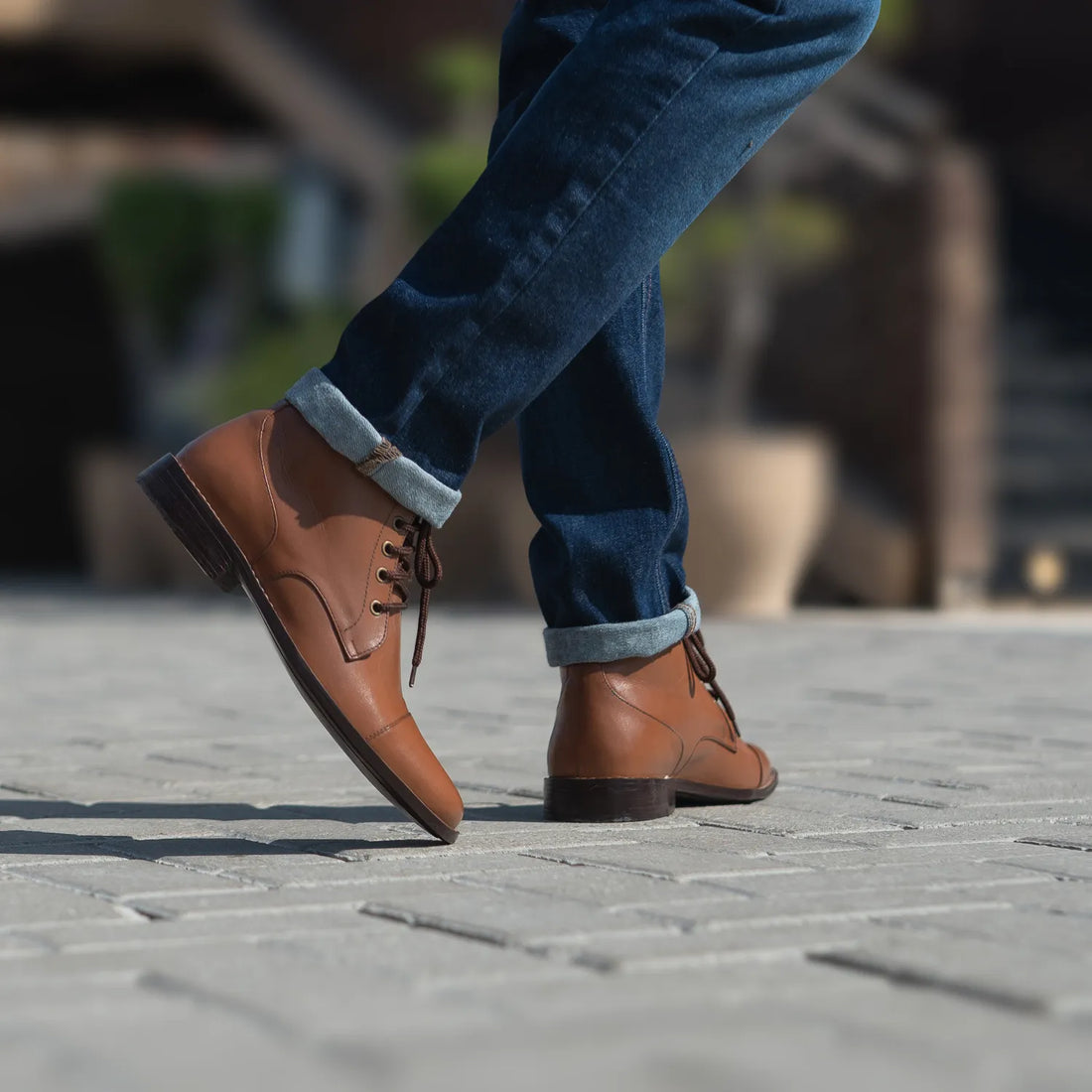 Knight Derby Tan Leather Boots