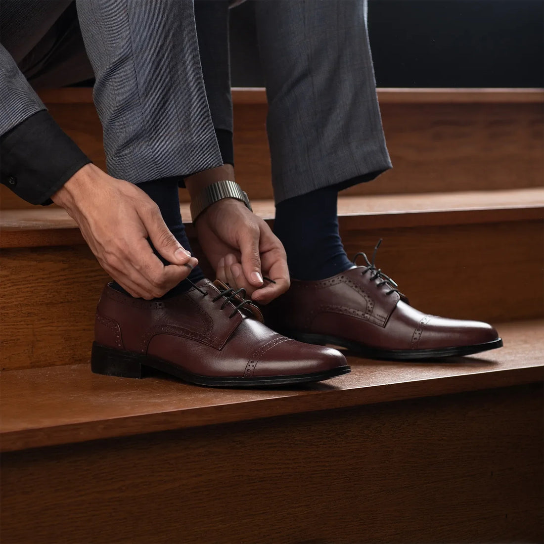 Dirk Brogues Derby Maroon Leather Shoes