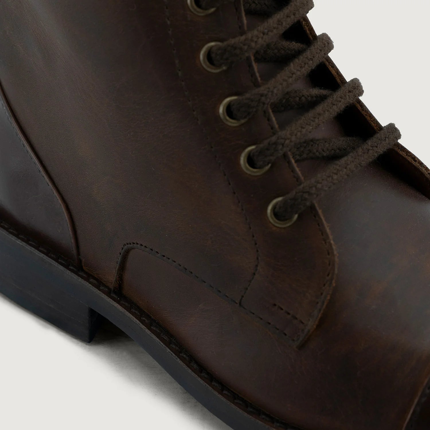 Knight Derby Hybrid Brown Leather Boots - StudGuard